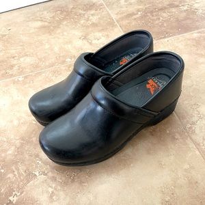 Black Dansko’s